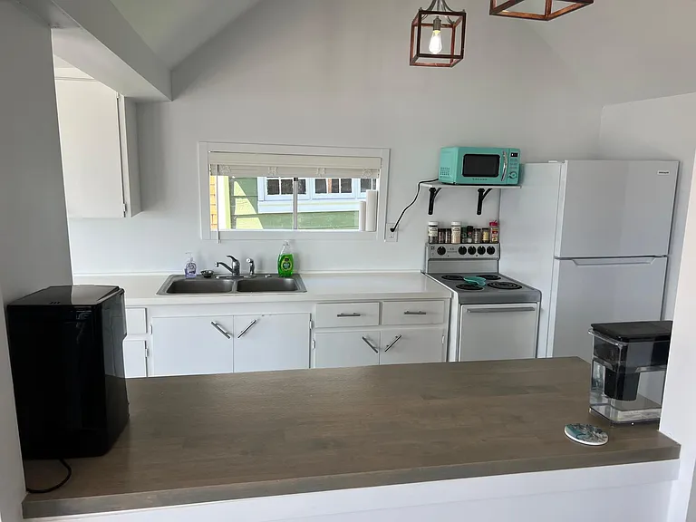 28321 Manzanita Beach Rd SW — Photo 10
