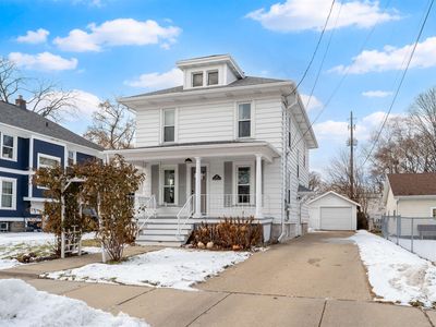 1127 Jefferson St, Oshkosh, WI, 54901