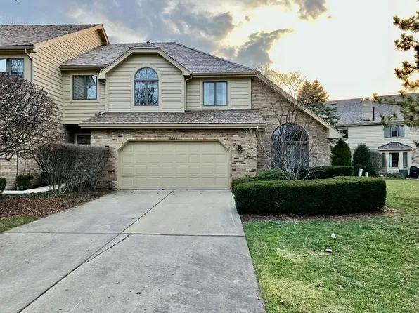 8514 Evergreen Ln, Darien, IL 60561