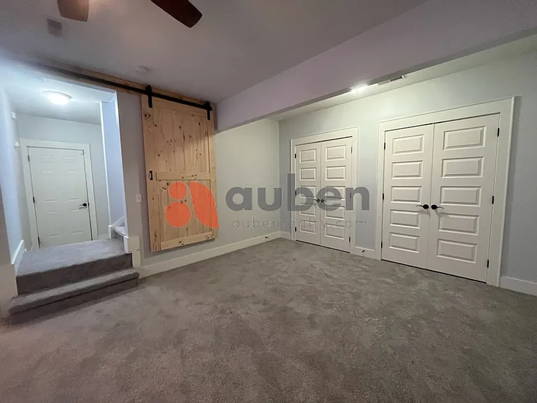 7302 Klingler Ln — Photo 17
