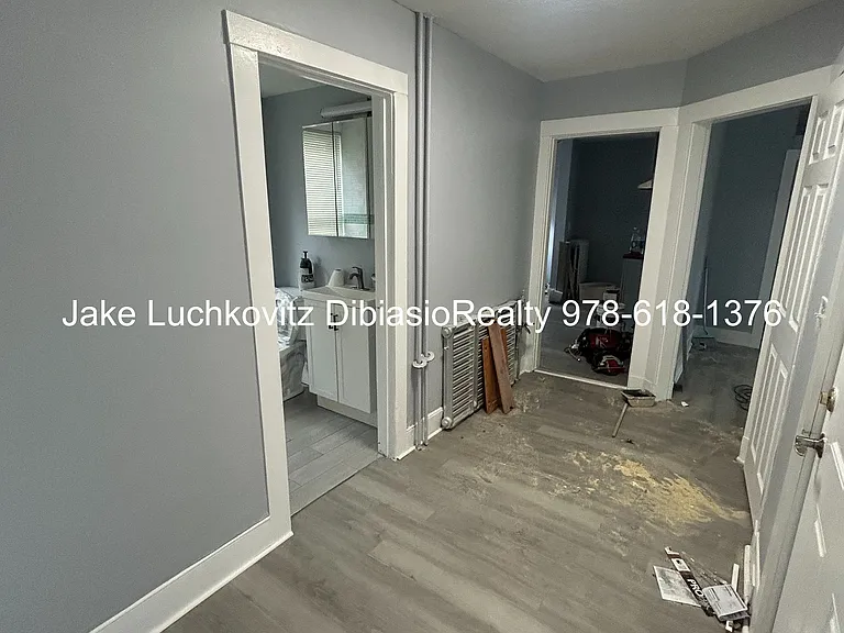 14 Lexington Ter #1A — Photo 13