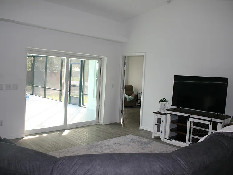 4202 E Garden St — Photo 20