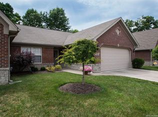 1922 Majestic Meadows Dr, Clarksville, IN 47129