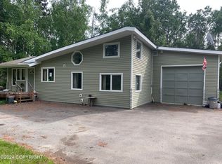 10926 S Tuttle Rd, Wasilla, AK 99623