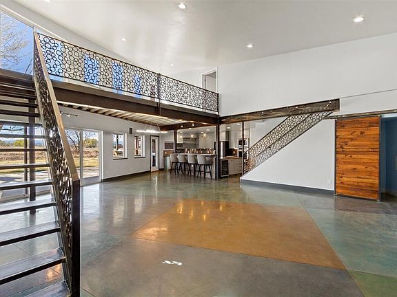 4th image of 2192 Odelle Road