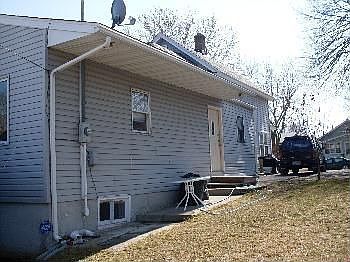 2nd image of 1011 Jessamine Ave E