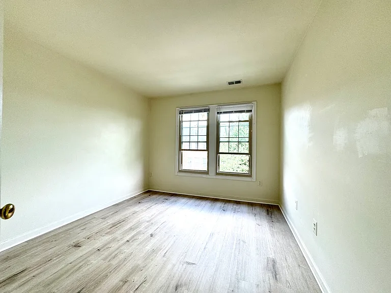 10175 Treble Ct — Photo 27