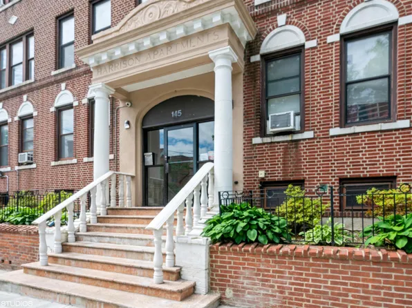 145 Harrison Ave APT 104, Jersey City, NJ 07304