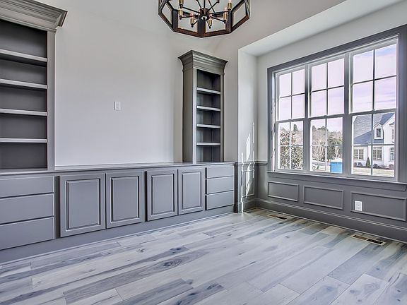 5th image of 2032 Vail Trce Lot 25