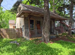 1029 Charles T Smith Dr, Baton Rouge, LA 70802