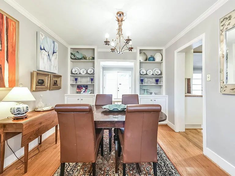 906 Bay Oaks Rd — Photo 10