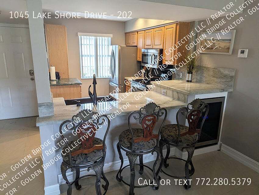 1st image of 1045 Lake Shore Dr APT 202