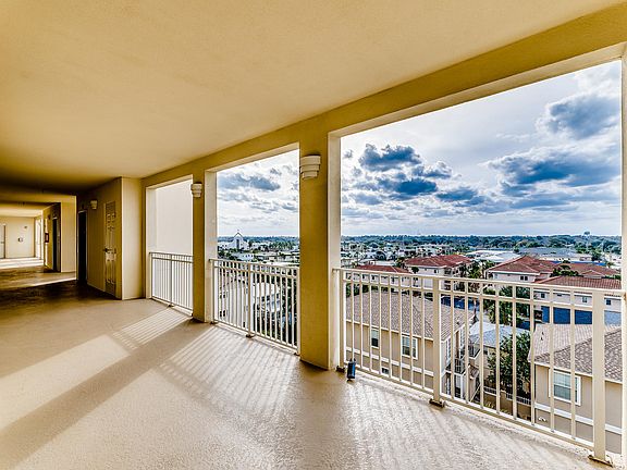 5th image of 1126 1ST Street #601