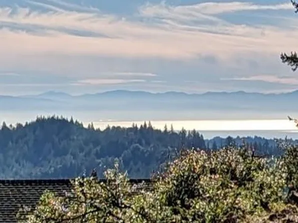 22114 Miller Ridge Rd, Los Gatos, CA 95033