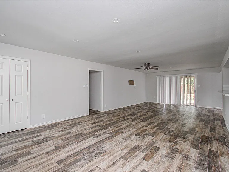 5507 Braesvalley Dr — Photo 27