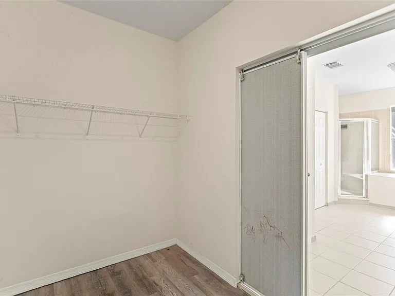 2215 NW 76th Ter — Photo 55