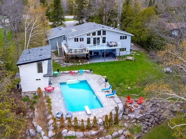 202 Sumcot Dr, Trent Lakes, ON K0L 1J0