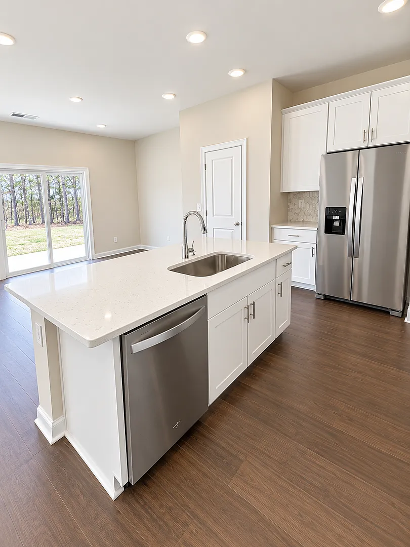 Beautiful New Home, Now For Rent. — Photo 4