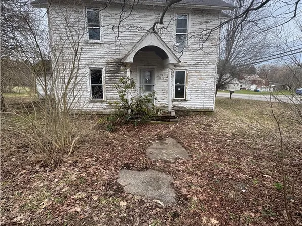 170 Park St, Sherman, NY 14781