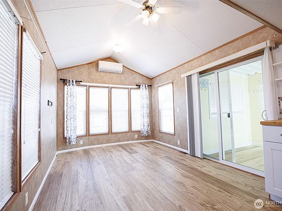 4th image of 4751 Birch Bay Lynden Road #261