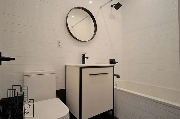 Rented by Lofts and Flats LLC | media 29