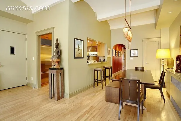 Rented by Corcoran | media 34