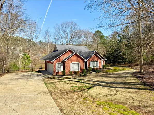 230 Dogwood Cir NW, Fort Payne, AL 35967