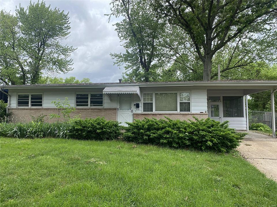 1st image of 2045 Thunderbird Ave
