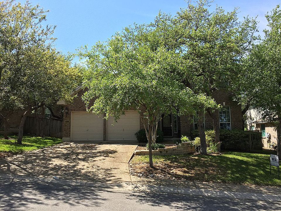 1st image of 26423 Cuyahoga Cir