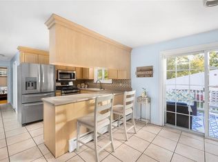 110 Orlando Dr, North Providence, RI 02904