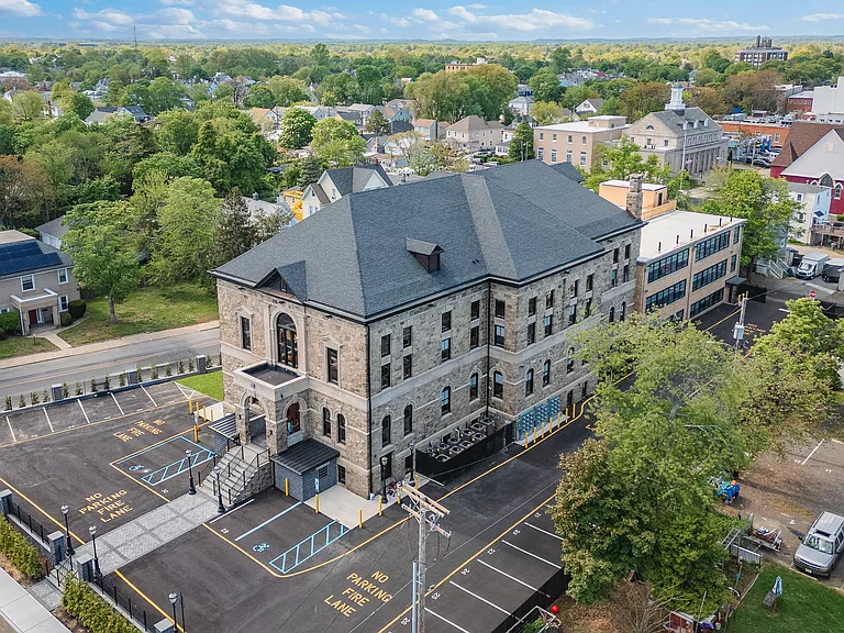 Star of the Sea Apartments — Photo 43