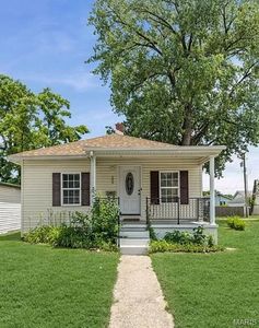 208 Washington Ave, East Alton, IL, 62024