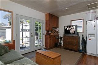 5th image of 1728 Mountain Ave