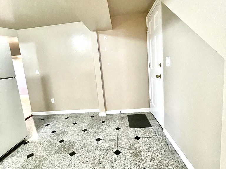 901 N M St #4 — Photo 7