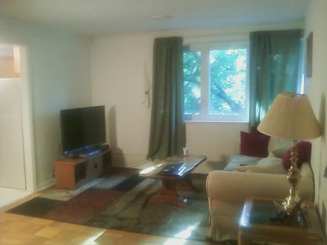 1st image of 7200 Oak Ave #4