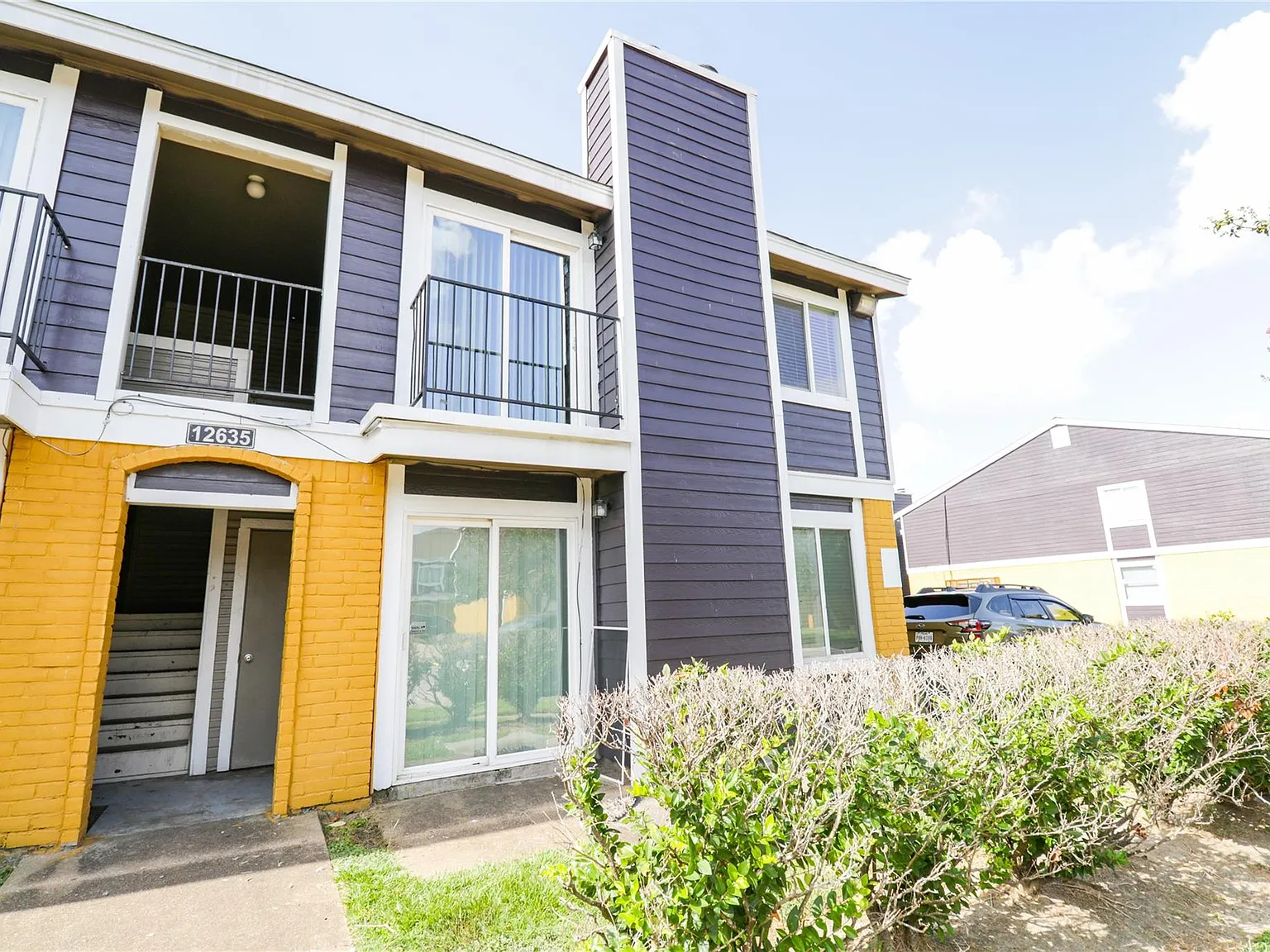 1 bed, 1.0 bath, 533 sqft, $1,050 — Photo 1