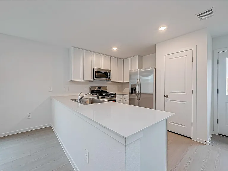 719-719 Falling Cave Dr — Photo 9