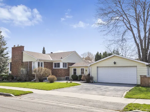 248 Kingsleigh Ct, Milton, ON L9T 1X7