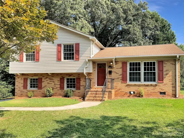1332 Princeton Ave, Gastonia, NC 28054