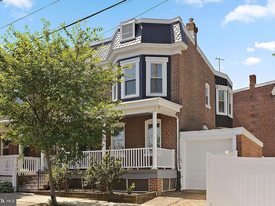 1618 W 14th St