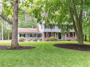 30 Hickory Ln, Hanover, MA 02339