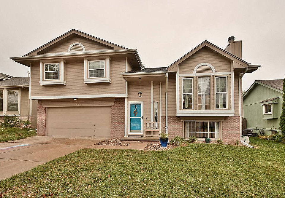 1st image of 4807 N 126th St