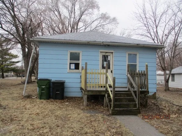 1810 Walnut St, Granger, IA 50109