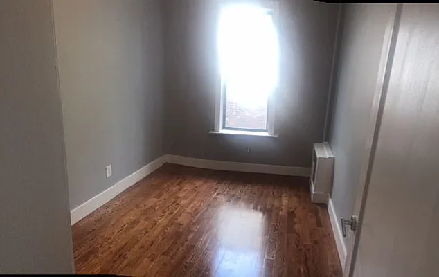 Rented by Smart NY Realty LLC | media 11