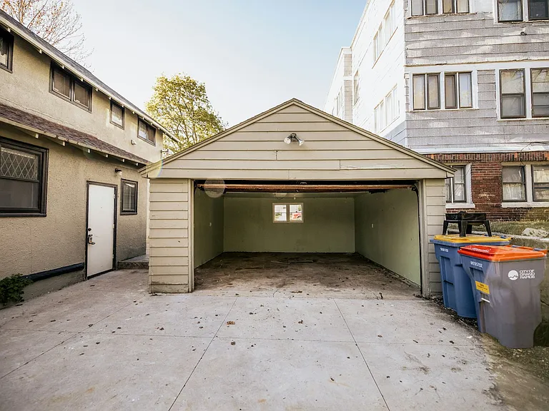2 Stall Garage
