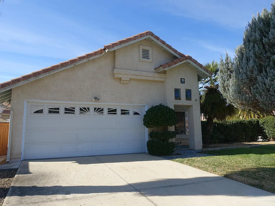 27475 Connie Way