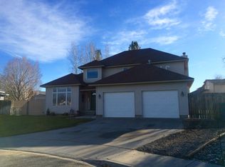 9011 W John Day Ave, Kennewick, WA 99336