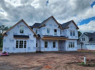 50 Colebare Way, Greece, NY 14616