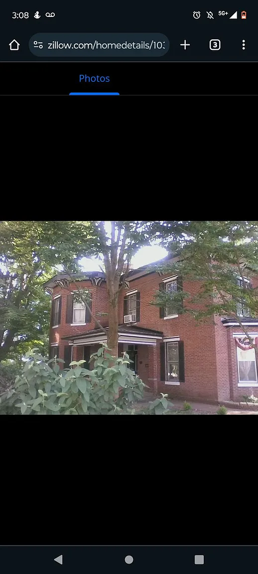 1030 Franklin St photo 1