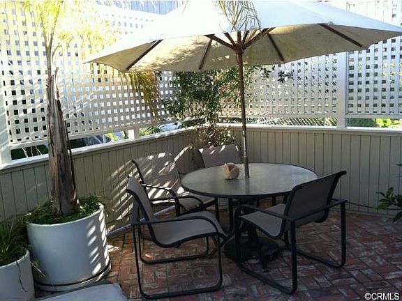 4th image of 242 Marilla Ave